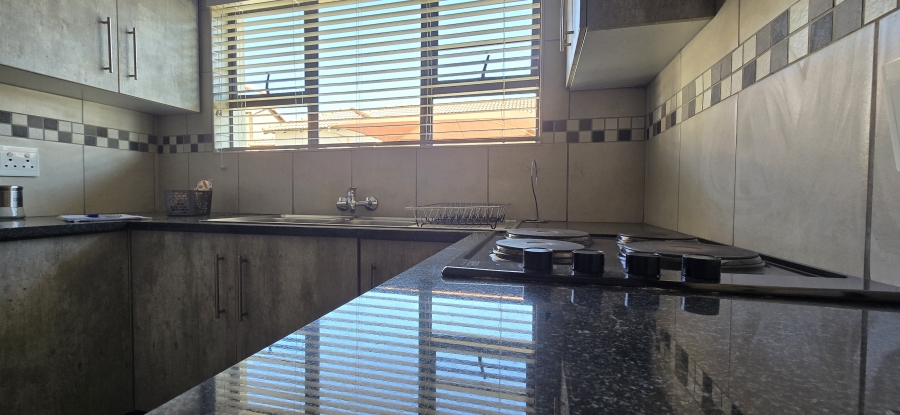 3 Bedroom Property for Sale in Waterval East North West
